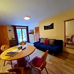 Lägenhet Appartementhaus „die Kuh Am See“ *