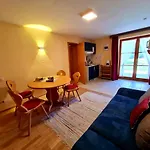 Appartementhaus „die Kuh Am See“ * Schliersee