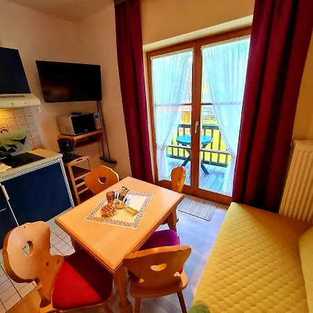 Apartment Appartementhaus „die Kuh Am See“ Schliersee