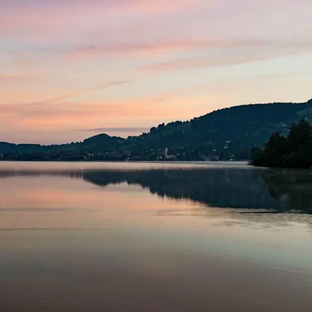 דירה Appartementhaus „die Kuh Am See“ שליירסי